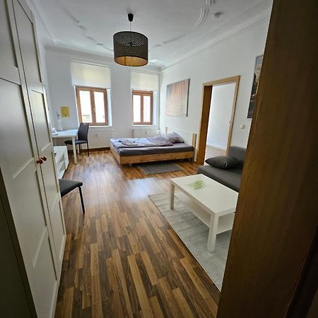Ferienwohnung Apartment In Zittauer Stadtzentrum Innenstadt Innenring Top Lage - Wohnen Auf Zeit In Zittau - 1 Raum Wohnung エクステリア 写真