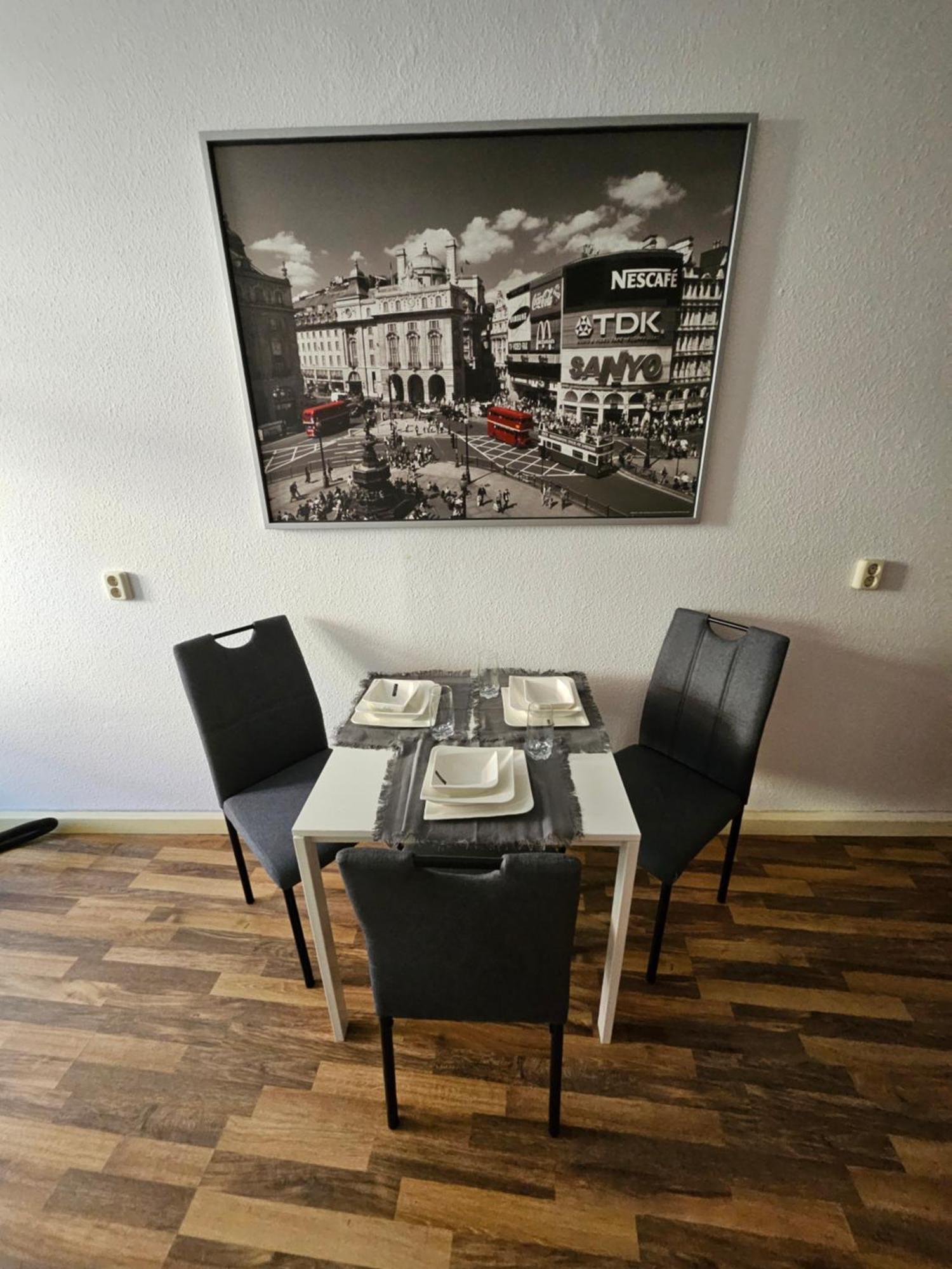 Ferienwohnung Apartment In Zittauer Stadtzentrum Innenstadt Innenring Top Lage - Wohnen Auf Zeit In Zittau - 1 Raum Wohnung エクステリア 写真